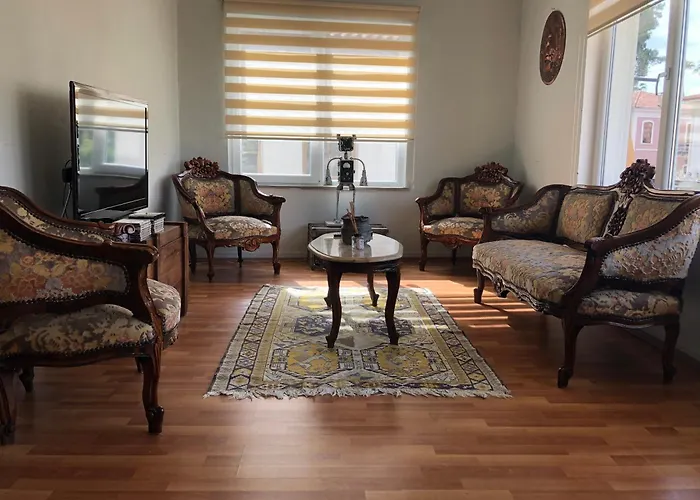 Ozzy Homes Muethis Katta 아파트